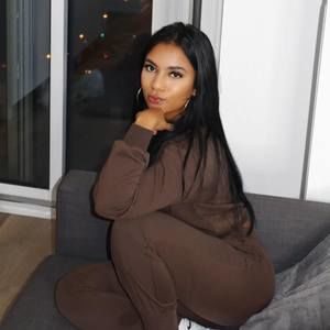 Meet your Posher, Brittany